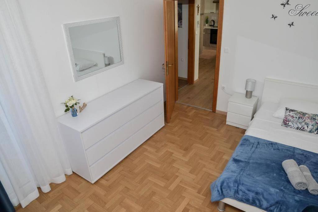 Apartment Longin 자다르 외부 사진
